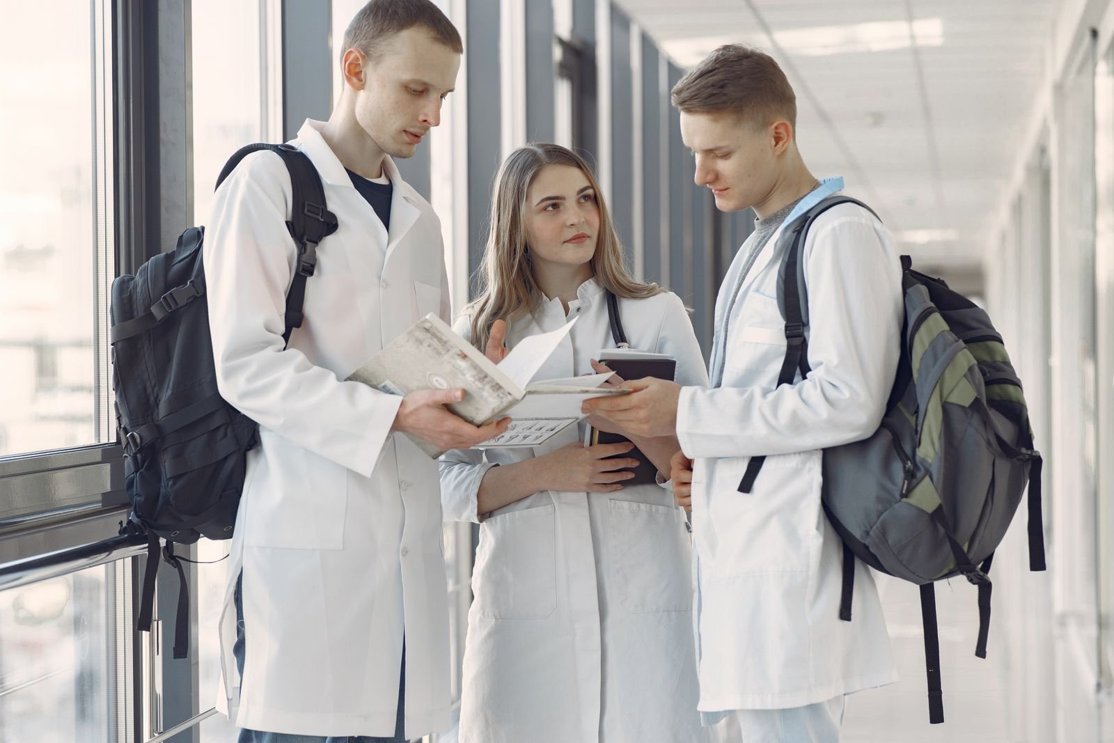 Medical students learning together at an international campus